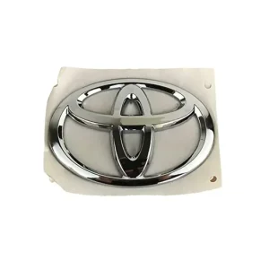 Rabat TOYOTA Aygo Emblemat logo znaczek klapa bagaznika tyl 75431-0H010 OE