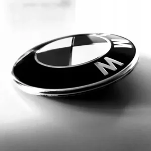 Premium EMBLEMAT ZNACZEK BMW 74mm CZARNY TYŁ E46 E90 F22 F23 F30 F31 F32 F33 F35