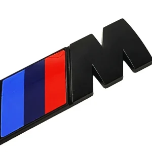 Niska cena EMBLEMAT ZNACZEK NA BŁOTNIK KLAPĘ BMW M-POWER 45x15mm CZARNY MAT