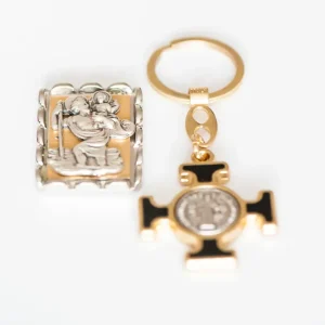 Popularny ZESTAW RELIGIJNY DLA KIEROWCY 2 W 1/BRELOK CELTYCKI/PRZYLEPIEC