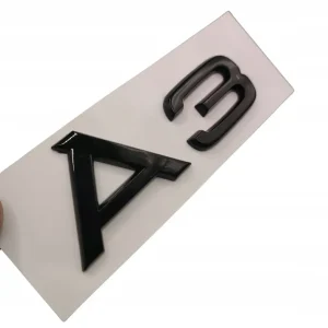 EMBLEMAT LOGO DO AUDI ZNACZEK NA KLAPE TYŁ A3 KLAPA 8L 8P 8V CZARNY POŁYSK Ostatnia szansa