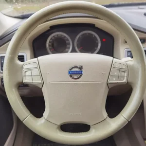 Emblemat logo znaczek naklejka kierownicy na kierownicę do Volvo 35mm x 8mm Niska cena