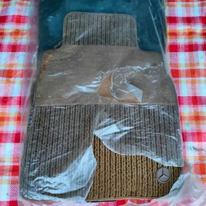 Promocja Oryginalne dywaniki rypsowe Mercedes-Benz W126 SE RHD