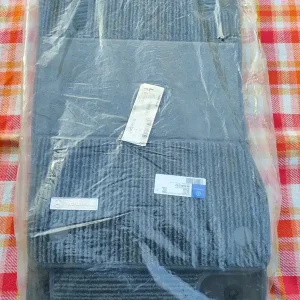 Autentyczny Oryginalne dywaniki rypsowe Mercedes-Benz CLS W219 C219 W211 S211