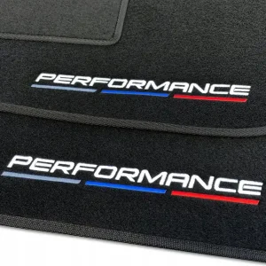 DYWANIKI WELUROWE BMW 1 E82 (2004-2013) CZARNE - 2x PERFORMANCE EDITION Oferta limitowana