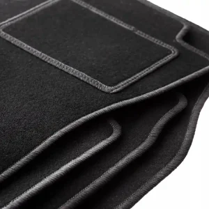 Promocja dywaniki ECONOMY czarne: Ford Kuga MK1 SUV 2011-2013