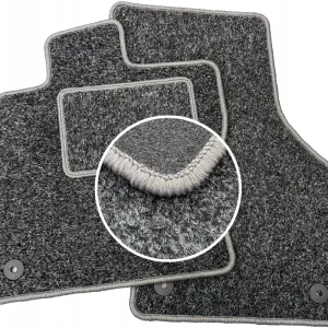 Dywaniki welurowe antracyt LUX do DACIA DUSTER I PRZODY Wysoka jakość
