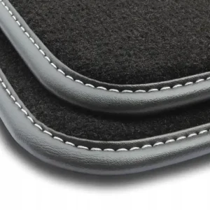 Dywaniki welurowe Premium do BMW Seria 5 G30 od 2017 Bezzapachowe Stopery Kup teraz