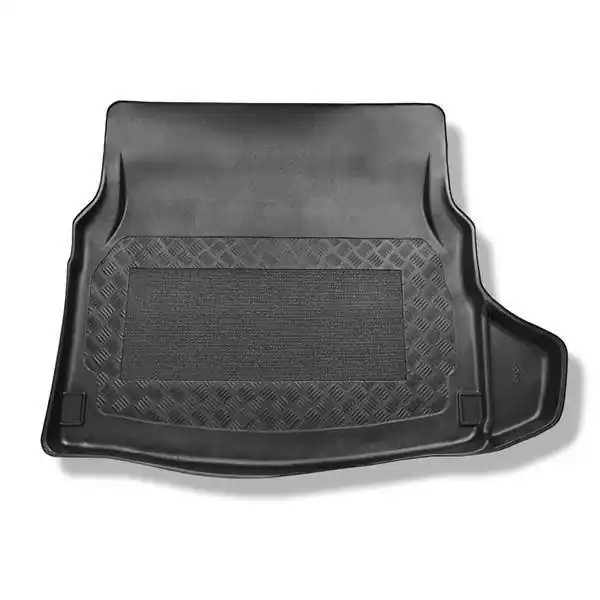 Oferta Mata do bagażnika do Mercedes-Benz Klasa C W205 Limuzyna (03.2014-11.2020) - antypoślizgowa - samochodowy dywanik bagażnika - Aristar - Standard - tylne siedzenia rozkładane (dzielone); prawa wnęka usuwalna w modelach z boczną siatką