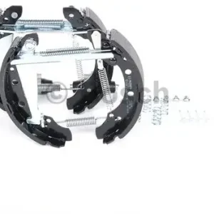 BOSCH KIT SUPERPRO, zestaw szczek hamulcowych + cylinderek hamulca koła zamontowany z tyłu, 0 204 114 546 0204114546 Wysoka jakość