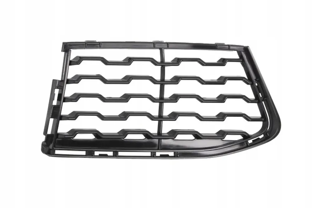 ATRAPA ZDERZAKA PRZÓD P PASUJE DO: BMW 7 G11, G12 03.15-03.19 Wyprzedaż