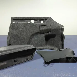 Zwrot pieniędzy VW SCIROCCO TAPICERKA BOCZEK BAGAŻNIKA PRAWY TYŁ 1K8867428F