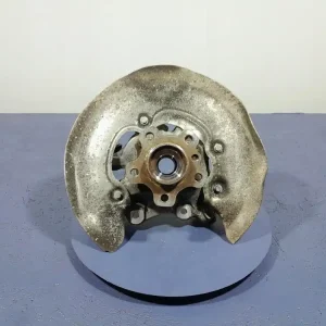 Wyprzedaż BMW 3 G20 G21 3.0D 286 KM X-DRIVE ŁOŻYSKO PIASTA ZWROTNICA TYŁ TYLNA PRAWA