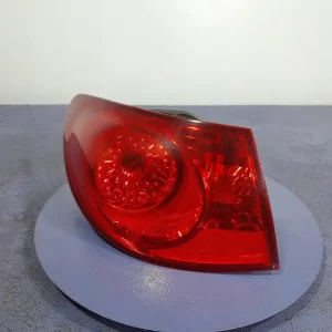Bezpieczna płatność HYUNDAI ELANTRA IV 06-10 LAMPA TYŁ TYLNA LEWA W BŁOTNIK 92401-2H050