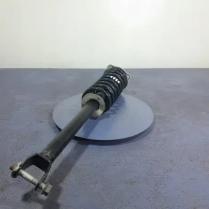 Bezpieczna płatność MERCEDES E W213 2.0 CDI AMORTYZATOR PRZÓD PRAWY. A2133202013