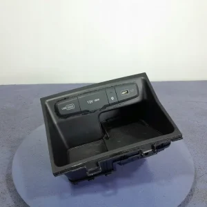 Darmowa dostawa HYUNDAI TUCSON IV SCHOWEK PÓLKA TUNELU ŚRODKOWEGO 84630-N7000