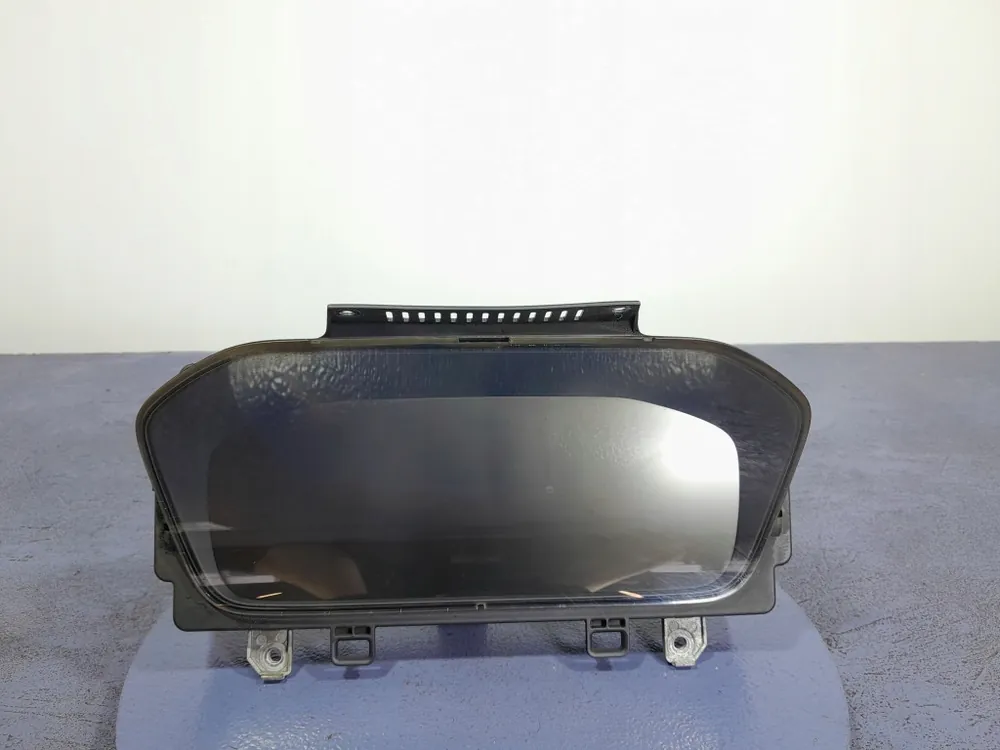 Zamów teraz VOLVO XC60 II 2.0D 197 KM MILD HYBRID ZEGARY LICZNIK 32311253