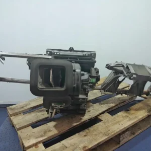 VOLVO XC60 I LIFT NAGRZEWNICA DMUCHAWA WENTYLATOR STELAŻ DESKI EU P31390885 Wyprzedaż