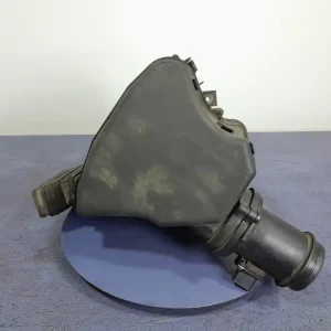 AUDI A8 D3 3.0 TDI 233 KM OBUDOWA FILTRA POWIETRZA 059133823D Tani