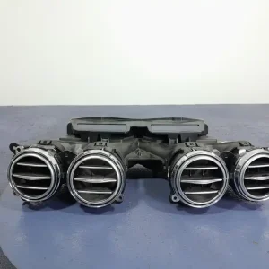 Wysoka jakość MERCEDES S W222 LIFT KRATKI NAWIEWU POWIETRZA ŚRODKOWE A2228313900