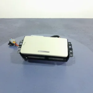 VOLVO S90 II V90 GNIAZDO 12V PORT 2X USB RAMKA 31415911 Ostatnia szansa