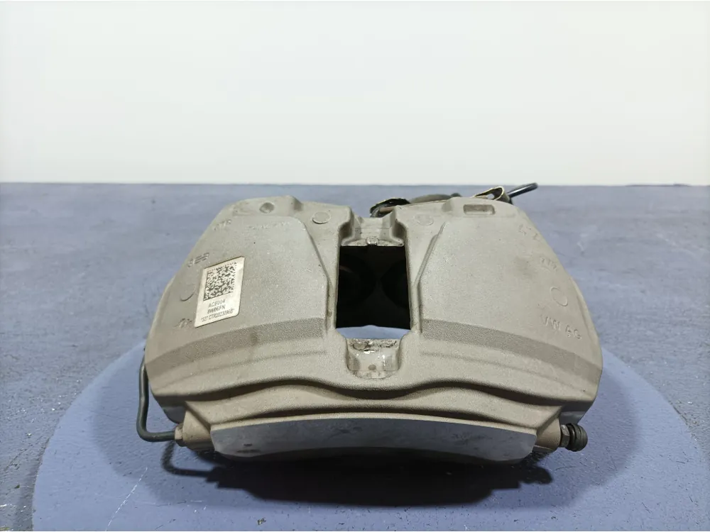 AUDI A7 C8 LIFT 23- 2.0 TFSI ZACISK PRZÓD PRAWY 4 TŁOCZKOWY 8W06FN Popularny