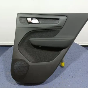 VOLVO XC40 I LIFT TAPICERKA BOCZEK DRZWI TYŁ TYLNY PRAWY Oferta limitowana