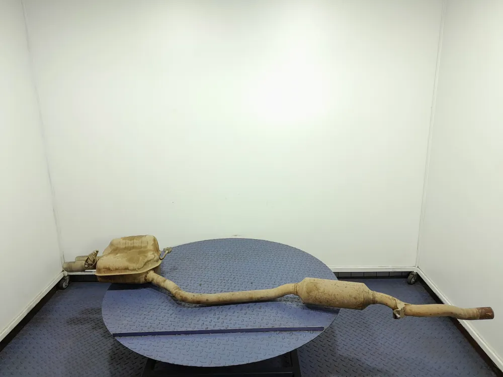 AUDI A4 B8 2.0 TDI 136 KM TŁUMIK RURA WYDECH 8K0120A Wysoka jakość