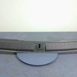 VW PASSAT B8 LISTWA PROGU BAGAŻNIKA KOMBI 3G9863459 Premium