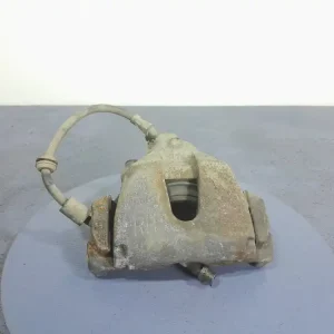 VOLVO V40 II 1.6 D2 115 KM ZACISK HAMULCOWY JARZMO PRZÓD PRAWY Ostatnia szansa