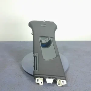 AUDI A8 D5 OSŁONA SŁUPKA ŚRODKOWEGO B GÓRNA LEWA 4N0867239 Ekspresowa dostawa