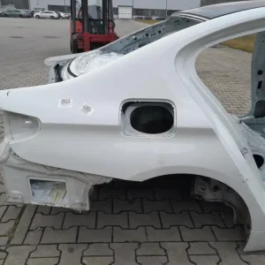 BMW 5 G30 SEDAN BŁOTNIK ĆWIARTKA TYŁ TYLNA PRAWA 300 Wyprzedaż