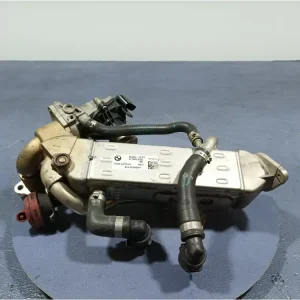 BMW 5 G30 G31 3.0 D B57D30A 265 KM CHŁODNICZKA SPALIN ZAWÓR EGR 8599832 Wysoka jakość