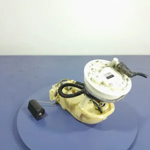 Wyprzedaż HONDA CIVIC VII LIFT 1.4 B 90 KM POMPA PALIWOWA PŁYWAK 17708-S5A-941