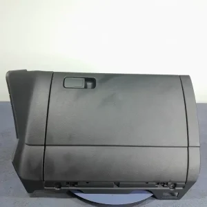 VW GOLF VII LIFT SCHOWEK PASAŻERA EU 5G1857097AG Wysoka jakość