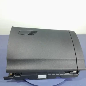 Darmowa dostawa SKODA OCTAVIA IV SCHOWEK PASAŻERA SKÓRA EU 5E4857103