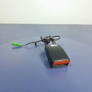 VOLVO S90 II V90 ZAPINKA PASÓW FOTELA KIEROWCY 31369301 Wysoka jakość