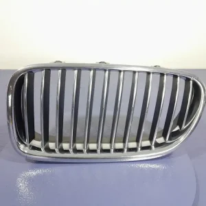 BMW 5 F10 F11 ATRAP GRILL NERKA KRATKA ZDERZAKA PRZÓD 7200727 Wysoka jakość