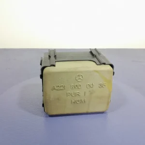 Zwrot pieniędzy MERCEDES CLS W218 LIFT POMPKA CENTRALNEGO ZAMKA A0008003348