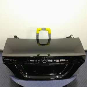 Darmowa dostawa MERCEDES CLS W218 LIFT SEDAN TYLNA KLAPA BAGAŻNIKA 197