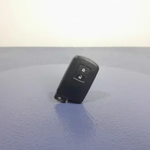 Bezpieczna płatność TOYOTA AURIS II LIFT KLUCZYK PILOT MR6302