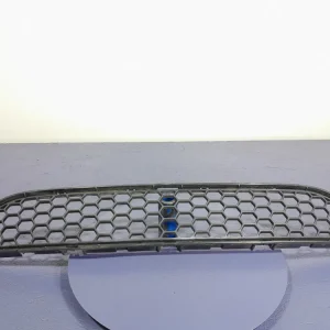 VOLVO V60 I S60 II ATRAPA KRATKA ZDERZAK PRZÓD ŚRODKOWA 30795022 Rabat