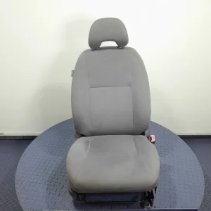 Zamów teraz TOYOTA PRIUS II 03- FOTEL PASAŻERA PRZÓD PRAWY EU