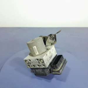 VW PASSAT B7 2.0 TDI 140 KM POMPA ABS 3AA614109AG Nowość