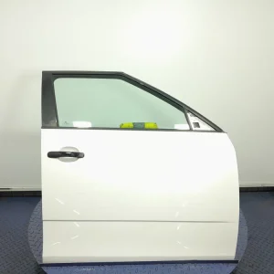 Autentyczny SKODA FABIA II 5J LIFT DRZWI PRZÓD PRZEDNIE PRAWE LF9E