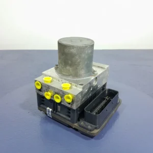 AUDI A6 C7 2.0 TDI 136 KM POMPA ABS 4G0614517AA Wyprzedaż