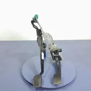 Wyprzedaż PEUGEOT 308 II T9 1.6 HDI PEDAŁY GAZU HAMULCA POTENCJOMETR 9674829180