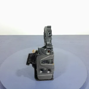 Autentyczny RANGE ROVER EVOQUE L538 I LIFT ZAMEK DRZWI PRZÓD PRAWY 10 PIN 6W8A-21812-AF