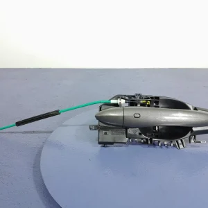 ALFA ROMEO TONALE KLAMKA PRZÓD PRZEDNIA PRAWA 4 PIN 50573687 581/B Popularny