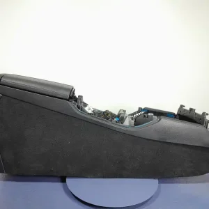 Wyprzedaż MERCEDES GLE W167 PODŁOKIETNIK SKÓRZANY TUNEL ŚRODKOWY EU